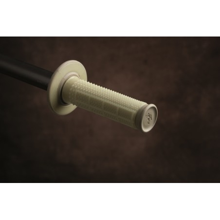 Puños Renthal Dual Kevlar MX tapered medio cuadradillo gris G166