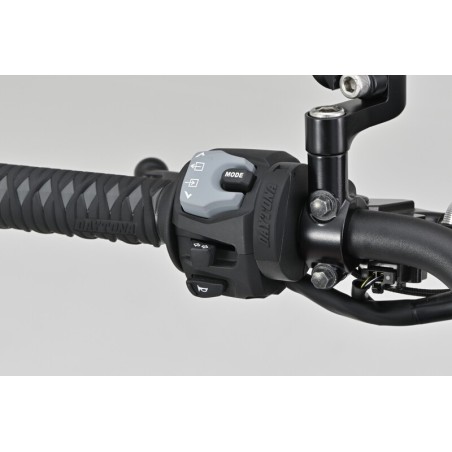 Fuente de alimentación USB tipo C DAYTONA Slim aluminio - manillar Ø22,2/25,4