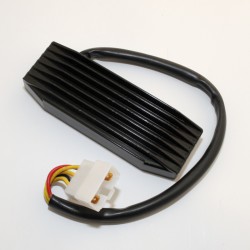 ELECTROSPORT Regulator ESR 751 Suzuki VS 1400, 96-07 2