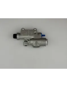 Bomba BREMBO UPGRADE trasera - PS13 Plata - Con depósito integrado 