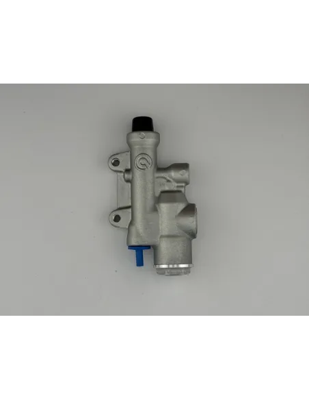 Bomba BREMBO UPGRADE trasera - PS13 Plata - Con depósito integrado 