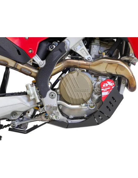 Cubrecárter AXP Xtrem con protección de bieleta - PEAD 8 mm