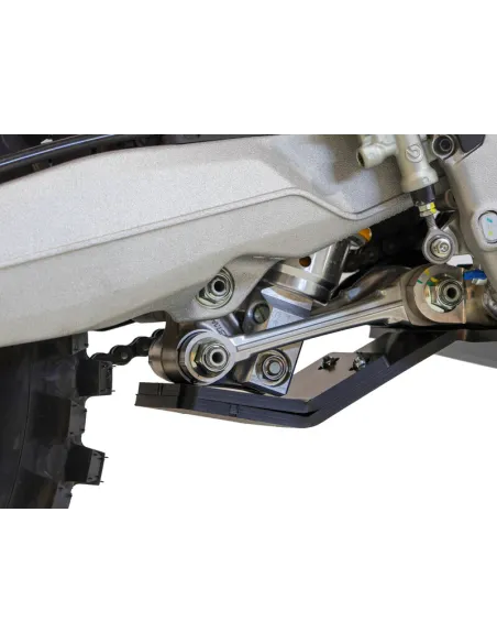 Cubrecárter AXP Xtrem con protección de bieleta - PEAD 8 mm