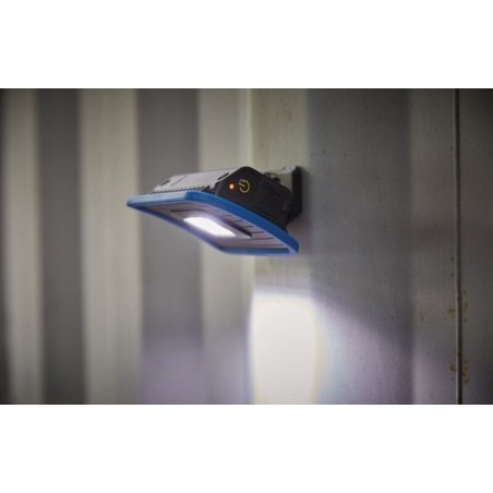 Mini reflector LED/COB DRAPER recargable y banco de energía con base magnética y gancho 10 W