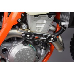 Protector universar para colector de escape SCAR - Carbono 2