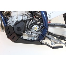 Cubrecárter AXP Xtrem con protección de bieleta de suspensión - HDPE 8mm 2