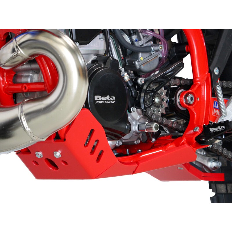 Cubrecárter AXP Xtrem con protección de bieleta - HDPE 8mm