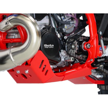 Cubrecárter AXP Xtrem con protección de bieleta - HDPE 8mm