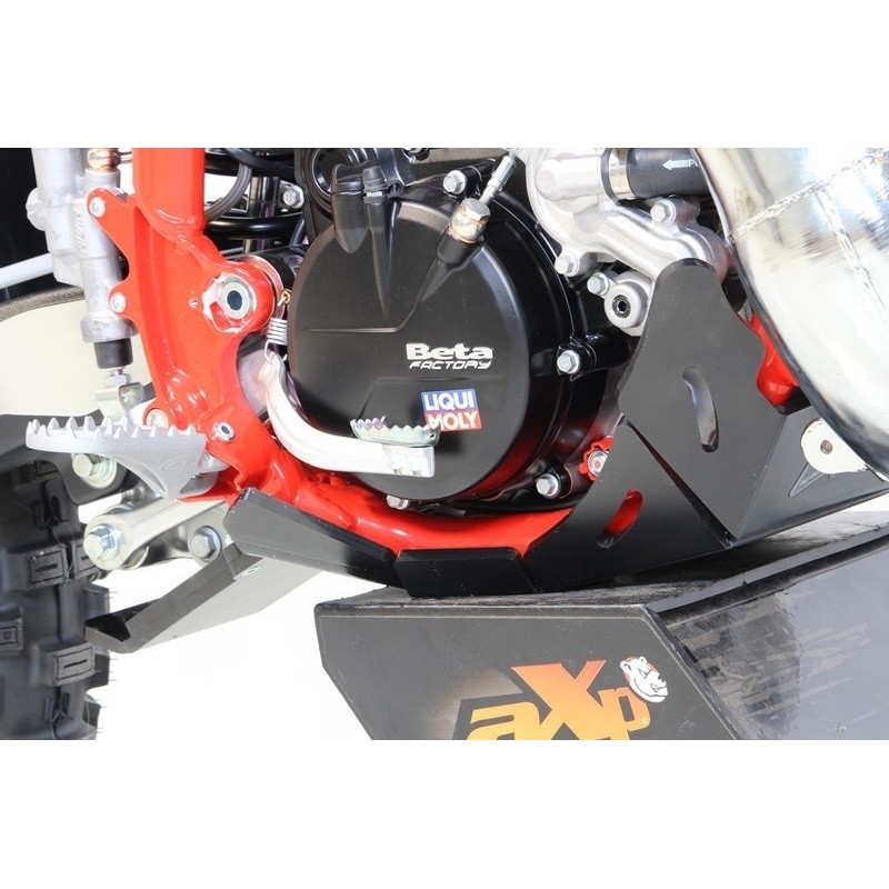 Cubrecárter AXP Xtrem negro Beta 125RR