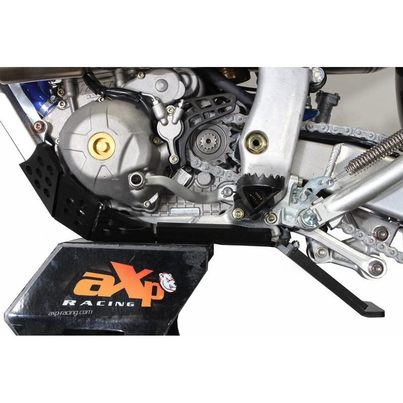 Cubrecárter AXP Enduro Xtrem negro TM 4T