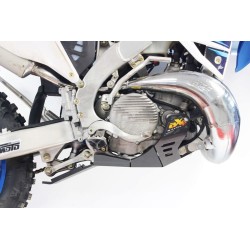 Cubrecárter AXP Xtrem negro - TM Racing 2