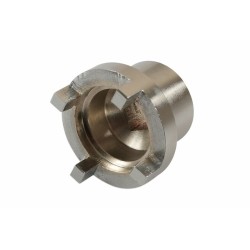 Vaso para tuerca de basculante - Suzuki 2