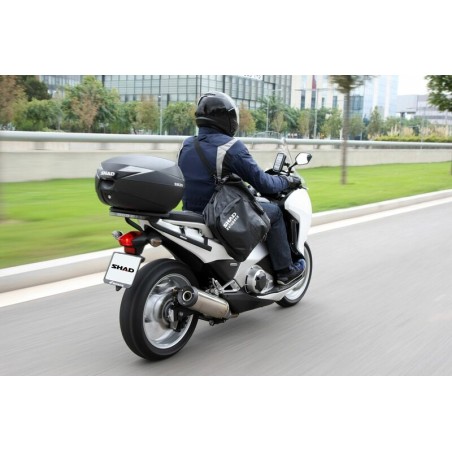 Baúl SHAD SH39 Carbono