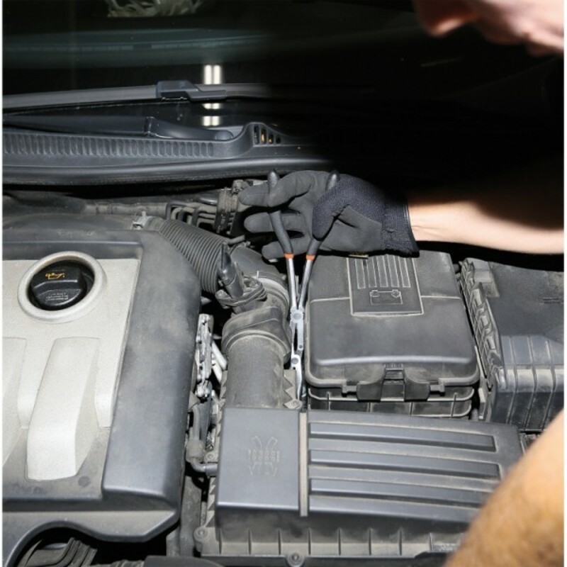 Juego BETA de 2 pinzas moleteadas dobles, muy largas y semirredondas, con boquillas