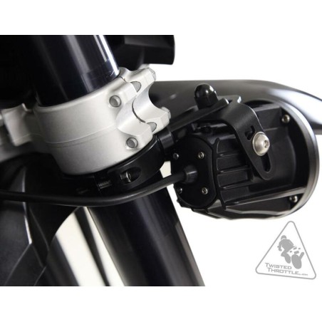 Soporte de luces Denali para horquilla invertida Ø50-60mm color negro