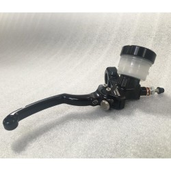 Bomba Axial Racing Beringer Classic Line negra con deposito 10 y maneta regulable